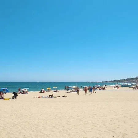 Sainte-maxime Sleeps 8 Pool Vakantiehuis